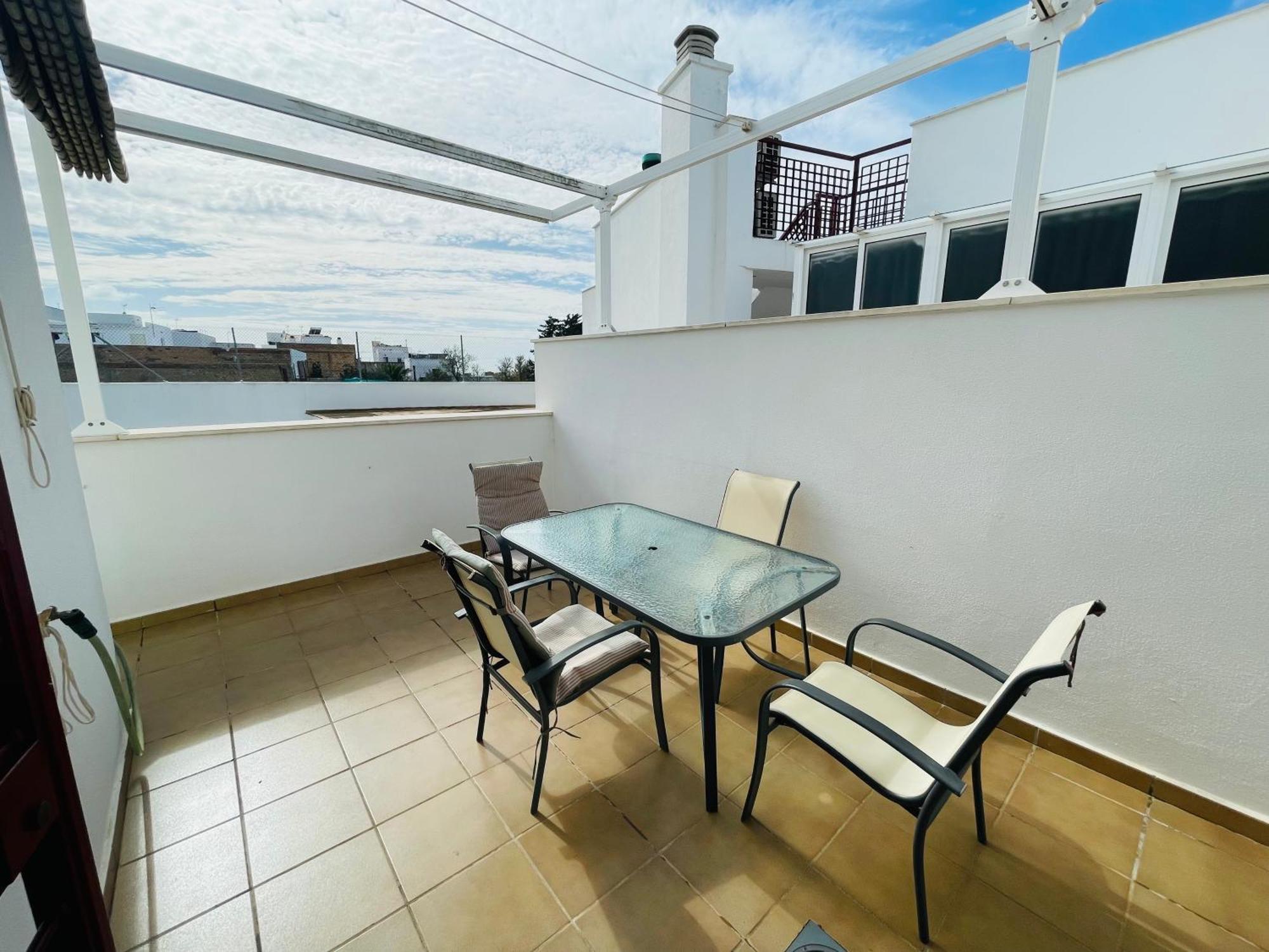 Apartamento Superior con piscina, parking, terraza, Aire Ac y Wifi -Solo familias o parejas- Conil De La Frontera Exterior foto