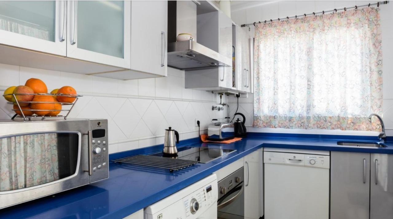 Apartamento Superior con piscina, parking, terraza, Aire Ac y Wifi -Solo familias o parejas- Conil De La Frontera Exterior foto